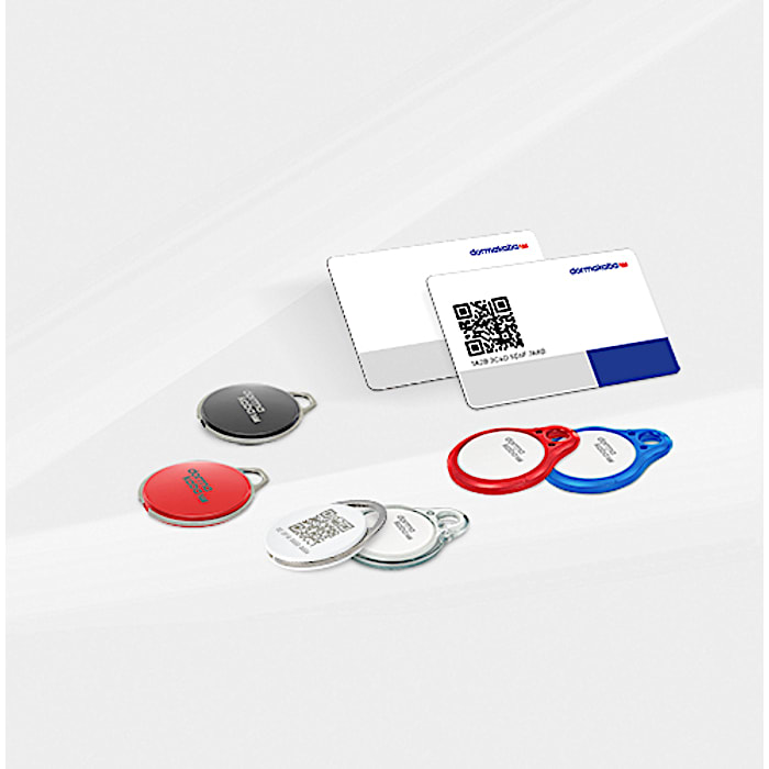 Badges and key fobs